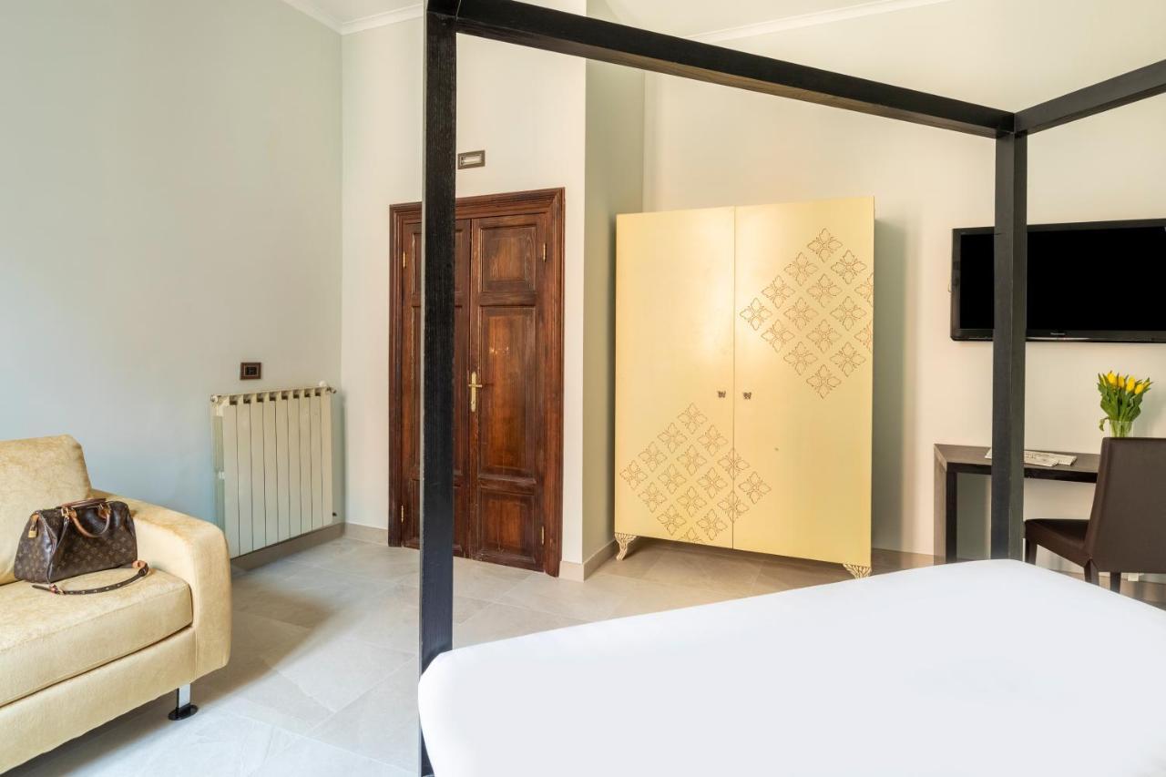 רומא Deza Casa Vacanze Nazionale Joy מראה חיצוני תמונה