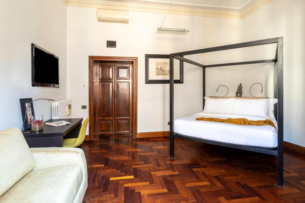 רומא Deza Casa Vacanze Nazionale Joy מראה חיצוני תמונה