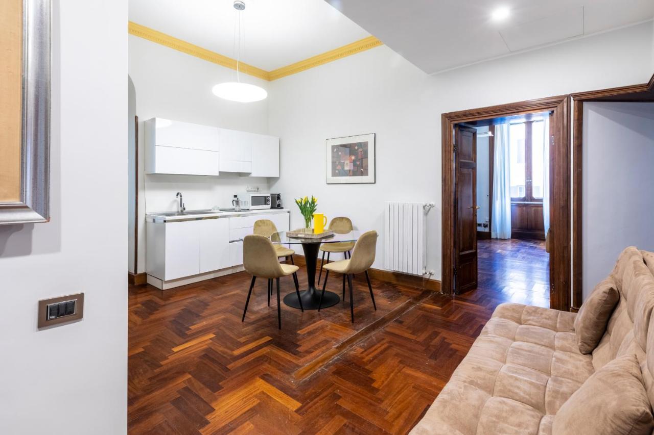 רומא Deza Casa Vacanze Nazionale Joy מראה חיצוני תמונה